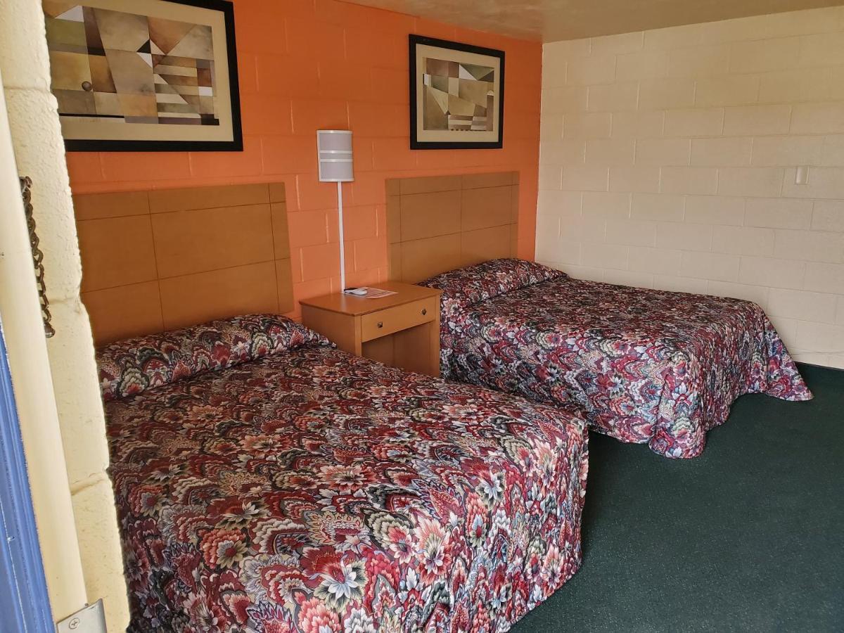 Parkview Motel Κάρλσμπαντ Εξωτερικό φωτογραφία