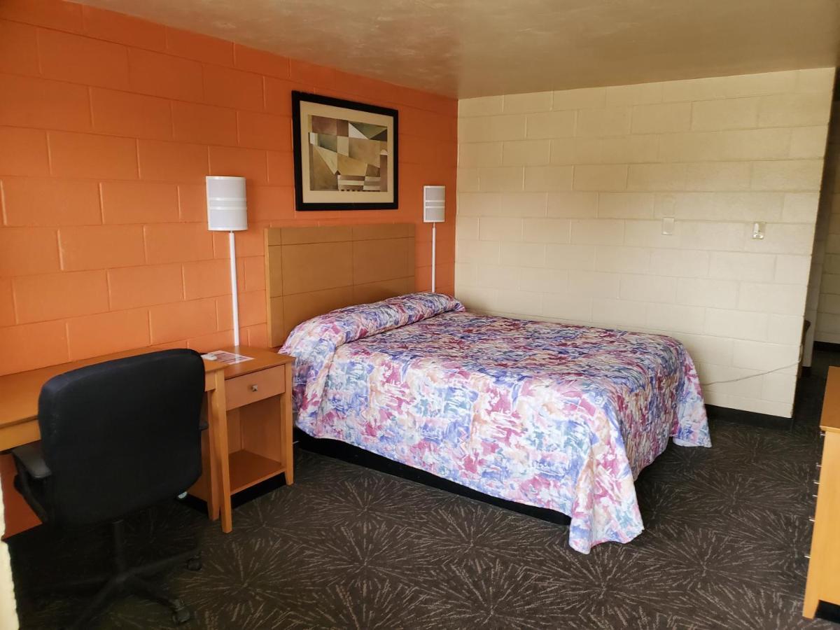 Parkview Motel Κάρλσμπαντ Εξωτερικό φωτογραφία